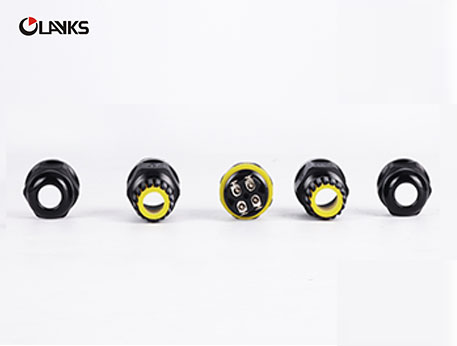 3-Minute Guide: How to Choose and Install Waterproof Cable Connectors Like a Pro